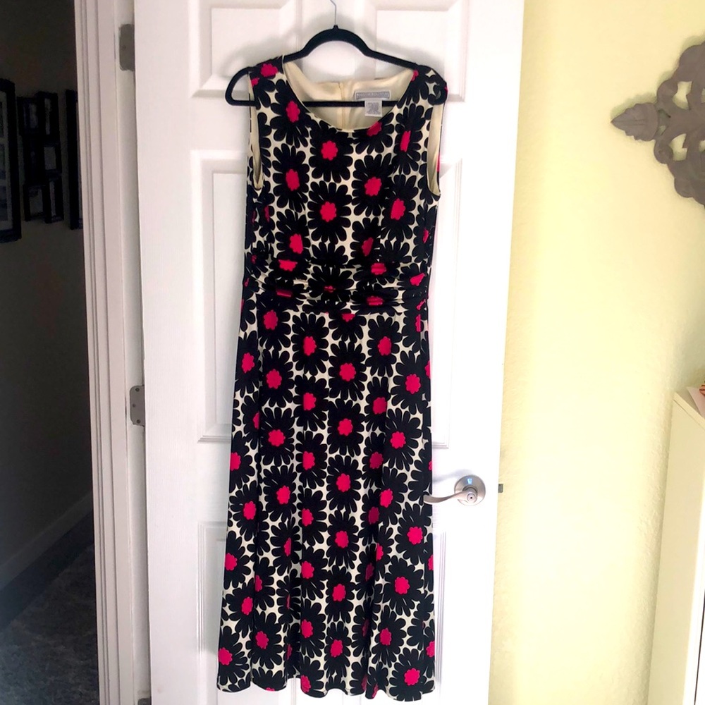 Jessica Howard dress. Size 16. Soft and flowy.